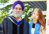 Student and Professor Nirvikar Singh 