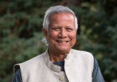 Nobel laureate Muhammad Yunus discussed his vision for an alternative economic system before a full house at UC Santa Cruz on Tuesday, October 11 at an event hosted by the UC Santa Cruz Blum Center for Poverty, Social Enterprise and Participatory Governance and Bookshop Santa Cruz.